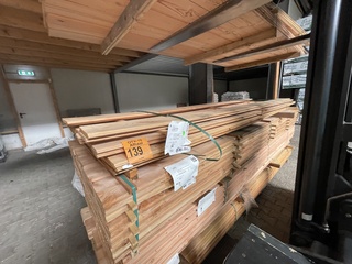 Ca. 40x Douglas Veer en Groef, 18x185mm, lengte 300cm